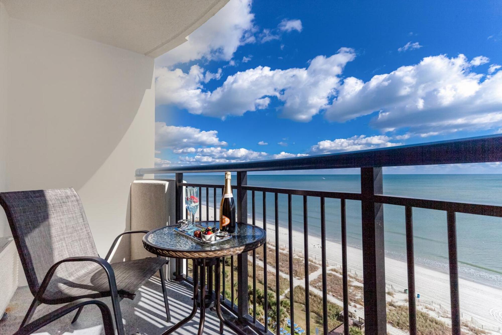 شقة Oceanfront Bliss, Amazing Views! 1235B شاطئ ميرتل المظهر الخارجي الصورة