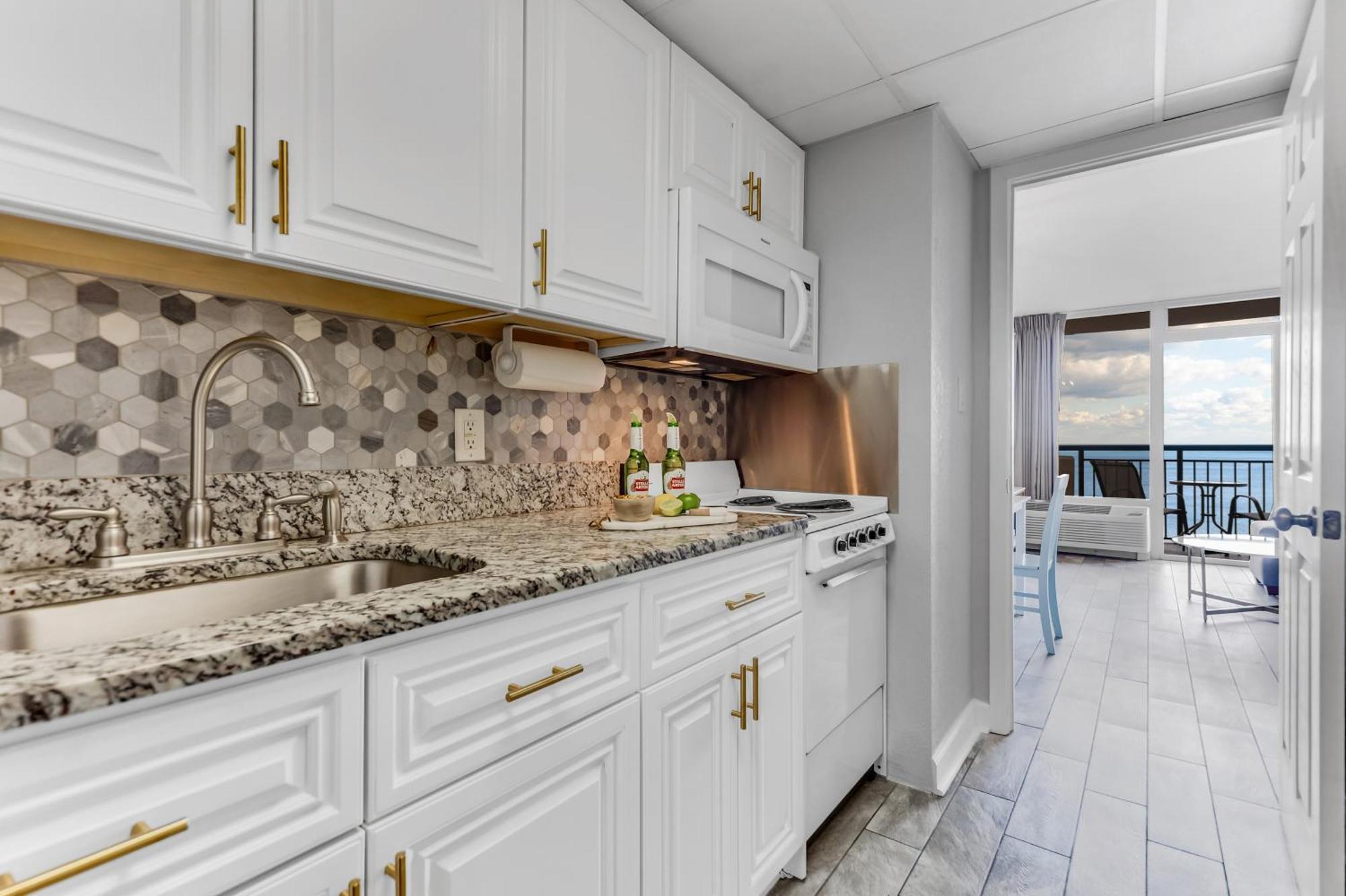 شقة Oceanfront Bliss, Amazing Views! 1235B شاطئ ميرتل المظهر الخارجي الصورة